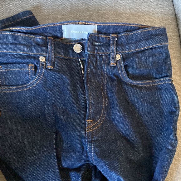 Like new Everlane ankle 24” dark wash - Picture 6 of 8